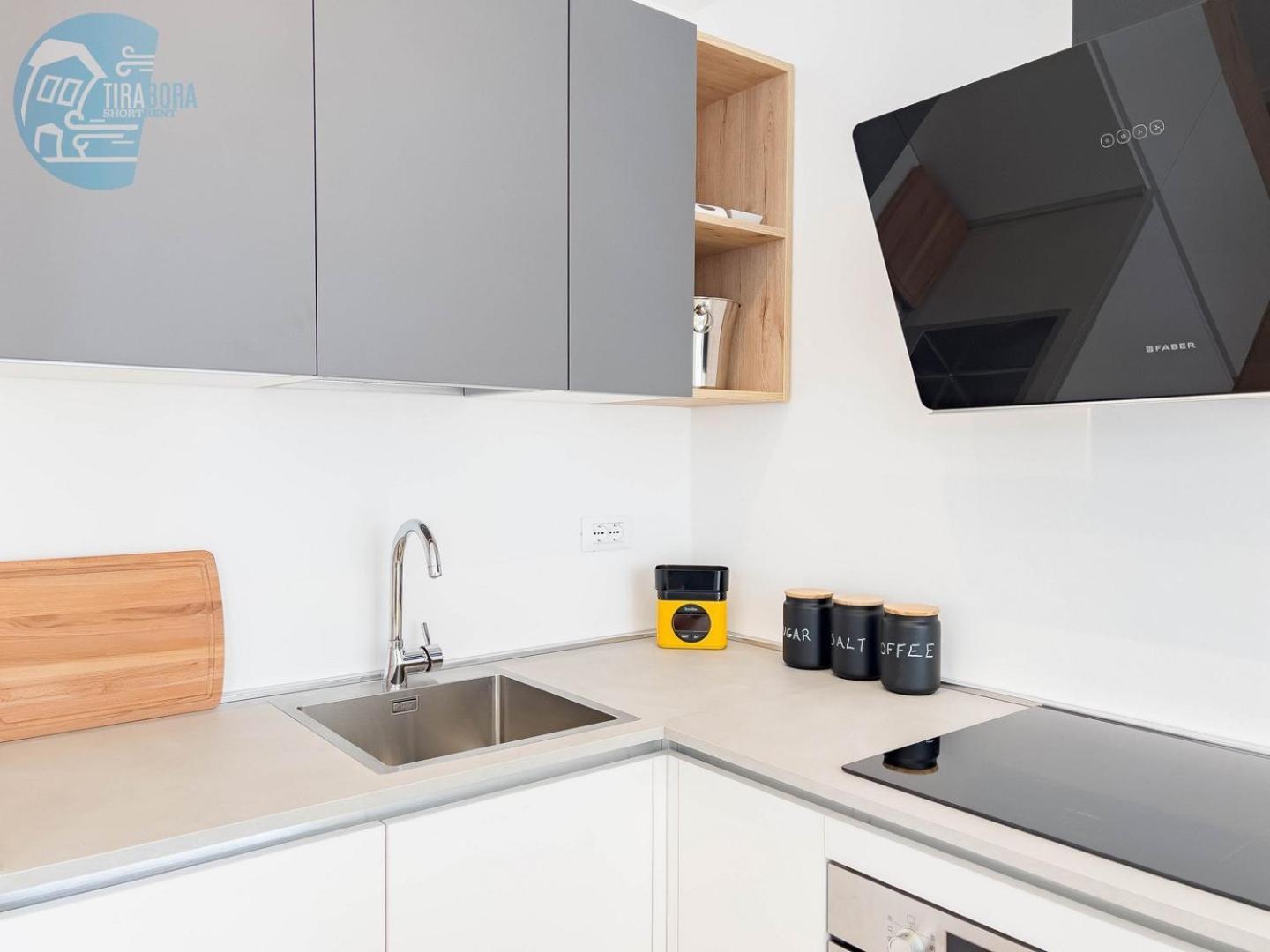 Cassa Di Risparmio 11 Tirabora Short Rent Triest Exterior foto