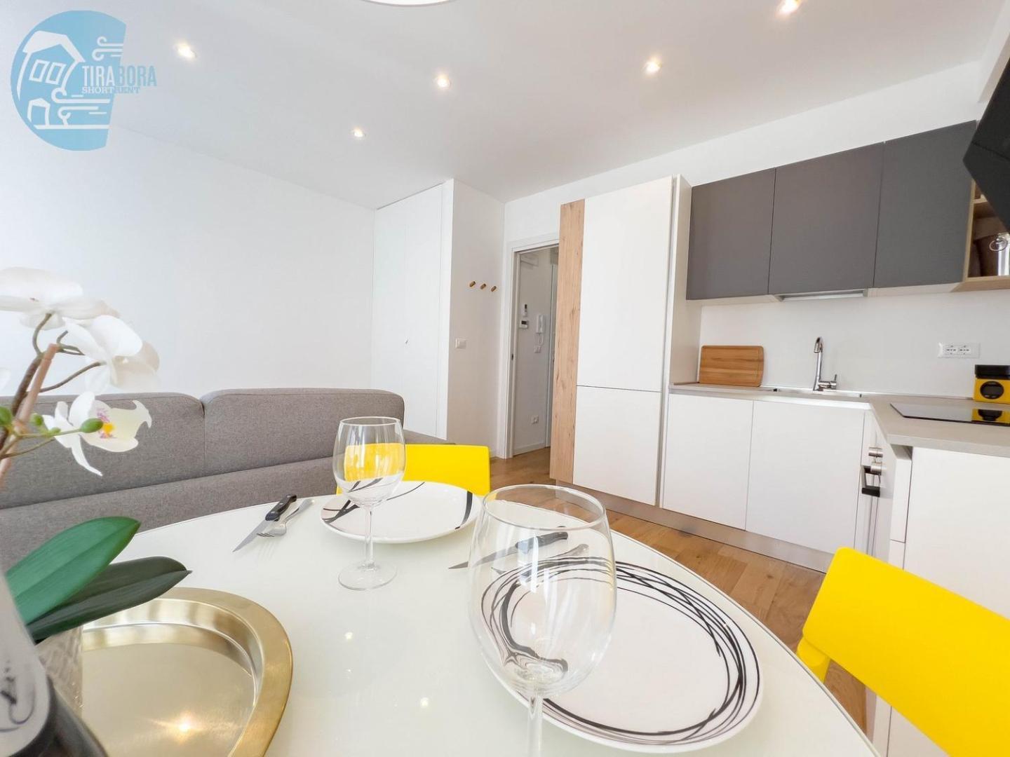 Cassa Di Risparmio 11 Tirabora Short Rent Triest Exterior foto