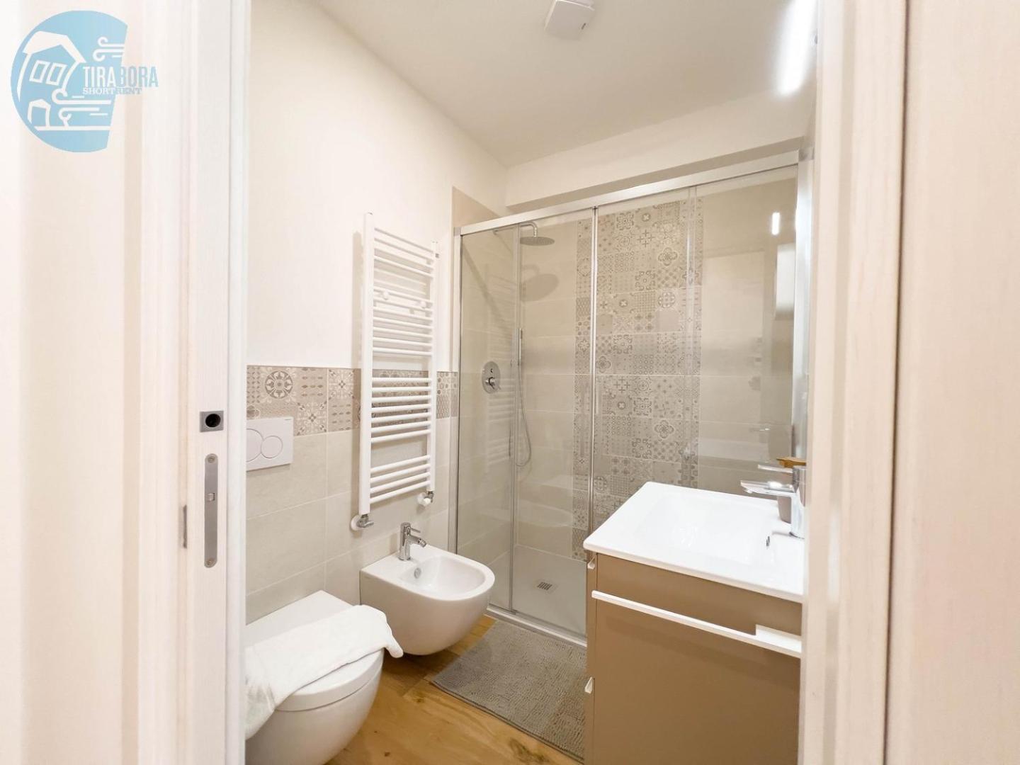 Cassa Di Risparmio 11 Tirabora Short Rent Triest Exterior foto